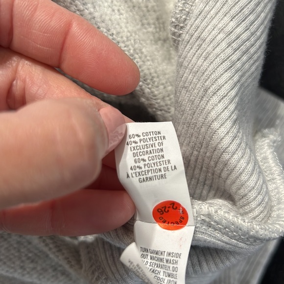 Gray oversized camouflage sweater. - Picture 4 of 4